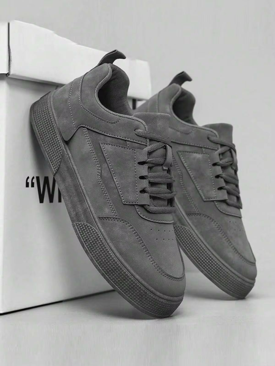 (Suggest Sizing Up) Men's Solid Gray Lace-Up Skateboard Shoes, Minimalist Round Toe Thick Sole Elevated Sneakers